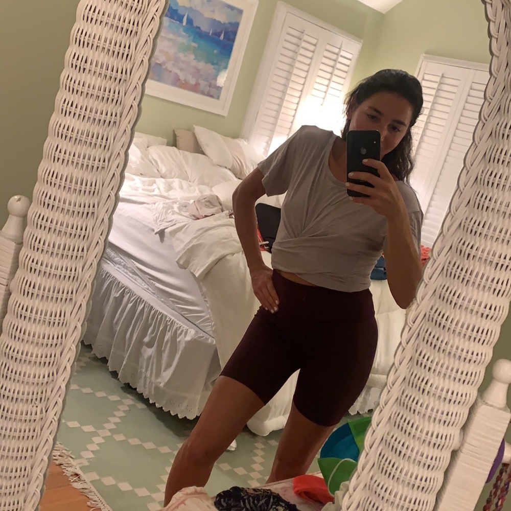 Heavenly by Victoria purple top